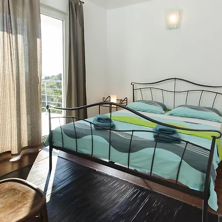Cipra Apartment *