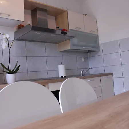 Apartament Cipra Donji Okrug (Ciovo)