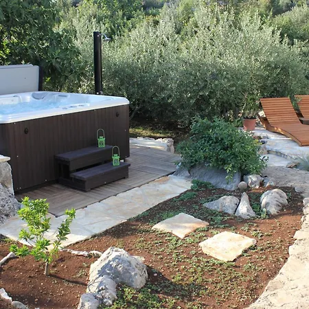 Cipra Apartament *