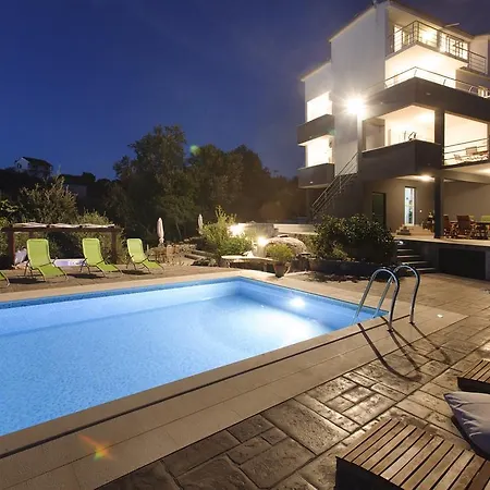 Apartament Cipra